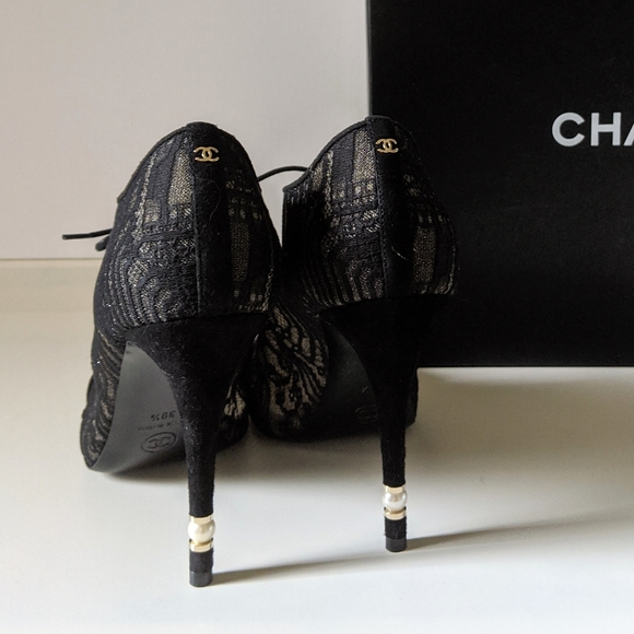 CHANEL Black Lace Up Mesh Pearl Heels Booties 39.5 - Picture 7 of 13